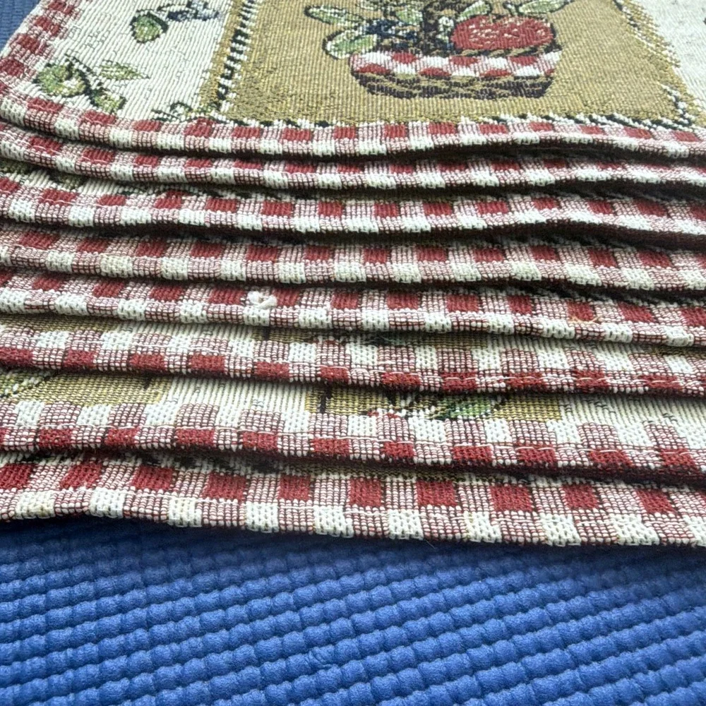 Set of 8 Tapestry Farm Rooster Fruit Basket/count Rooster Red Gingham Placemats